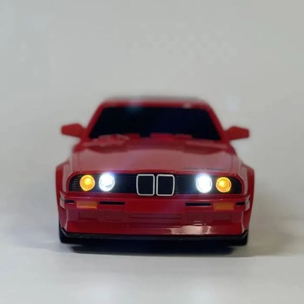 Дріфт Машинка на Пульті Керування BMW M3 RC Drift Car з LED Підсвіткою (E30) Чернвона 326 фото